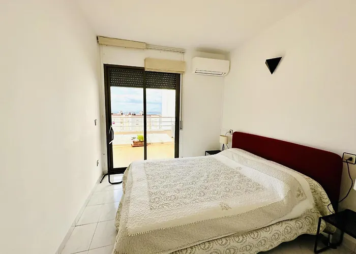 Διαμέρισμα Tranquilo Con Aire Acondicionado Y Parking - Es-258-139 Ρόζες